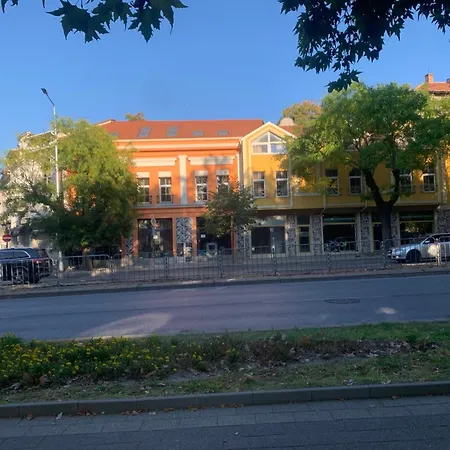 Center The Quiet Luxury 7 Plovdiv
